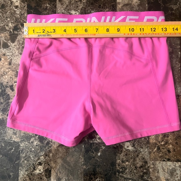 Nike Pro performance 3” Dri-FIT Bright Pink Short size MEDIUM NWOT - Picture 8 of 12